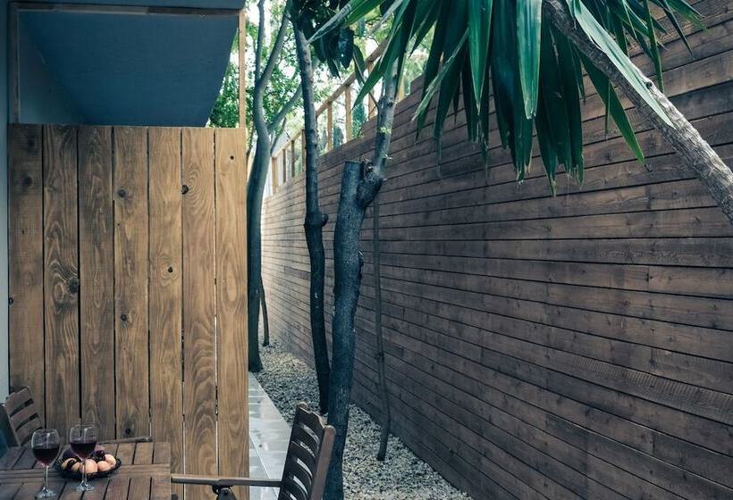 בית מלון כפרי Vozina