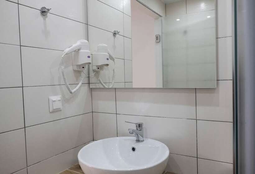 בית מלון כפרי Vozina