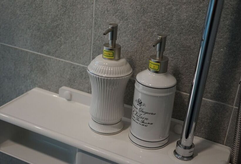 Moonlight Village Pension