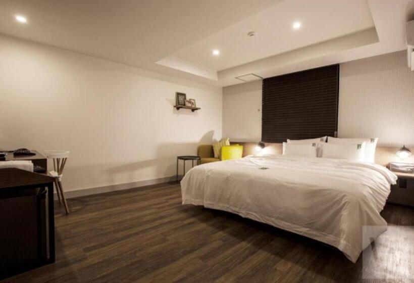 Number 25 Hotel Gimhae Eobang