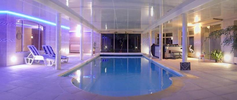 بنسيون Au Charme Du Lac Piscine Chauffé Proche Parc Et Restaurant Du Casino