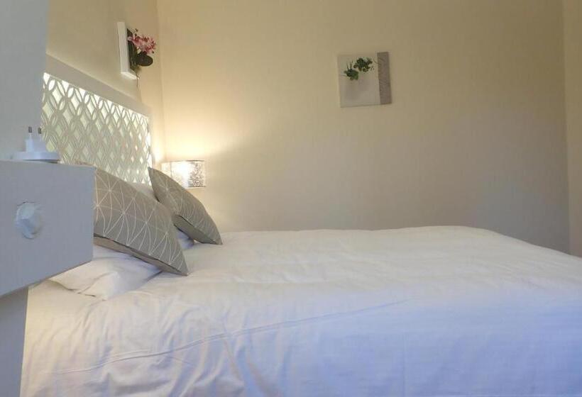 بنسيون Au Charme Du Lac Piscine Chauffé Proche Parc Et Restaurant Du Casino