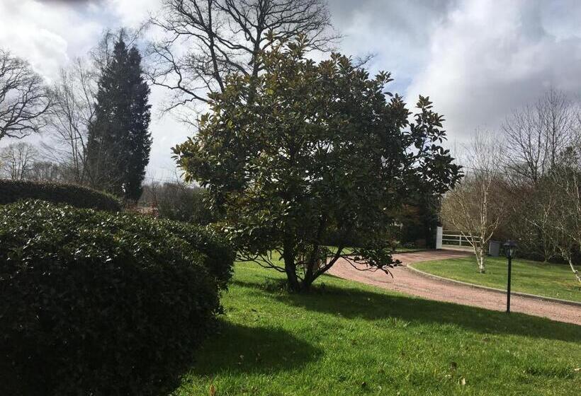 بنسيون Au Charme Du Lac Piscine Chauffé Proche Parc Et Restaurant Du Casino