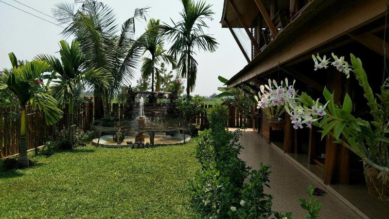 פנסיון Huanmaisakngam Resort