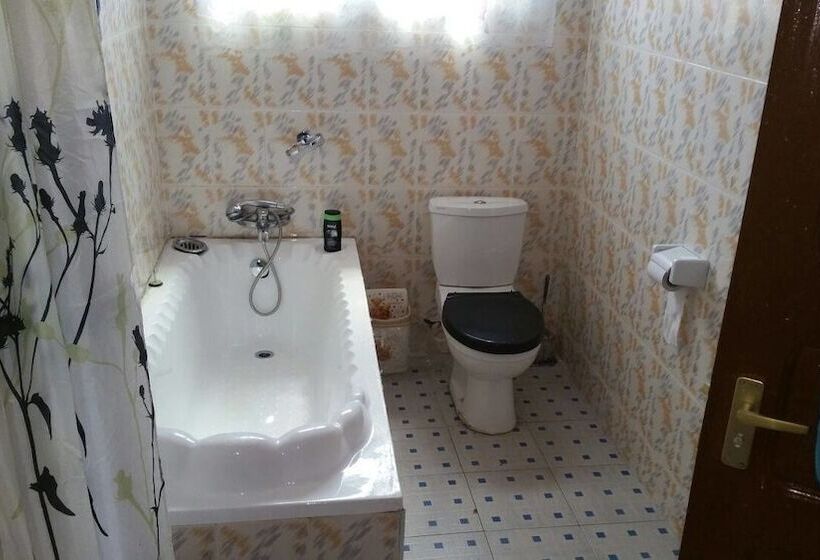 פנסיון Maryland Guest House