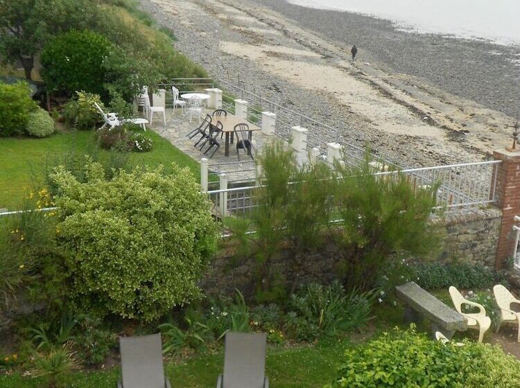 פנסיון Villa Les Dunes