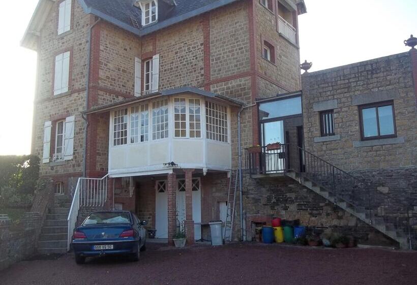 פנסיון Villa Les Dunes