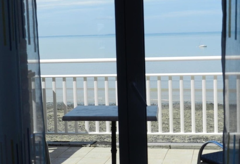 פנסיון Villa Les Dunes