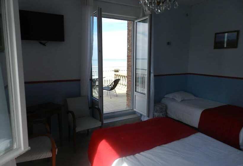 פנסיון Villa Les Dunes