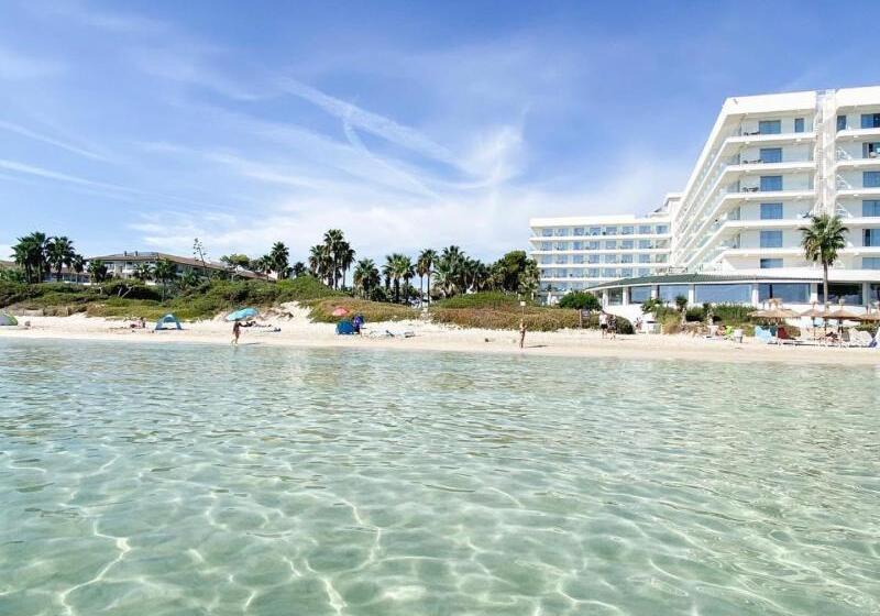 Playa Esperanza Resort