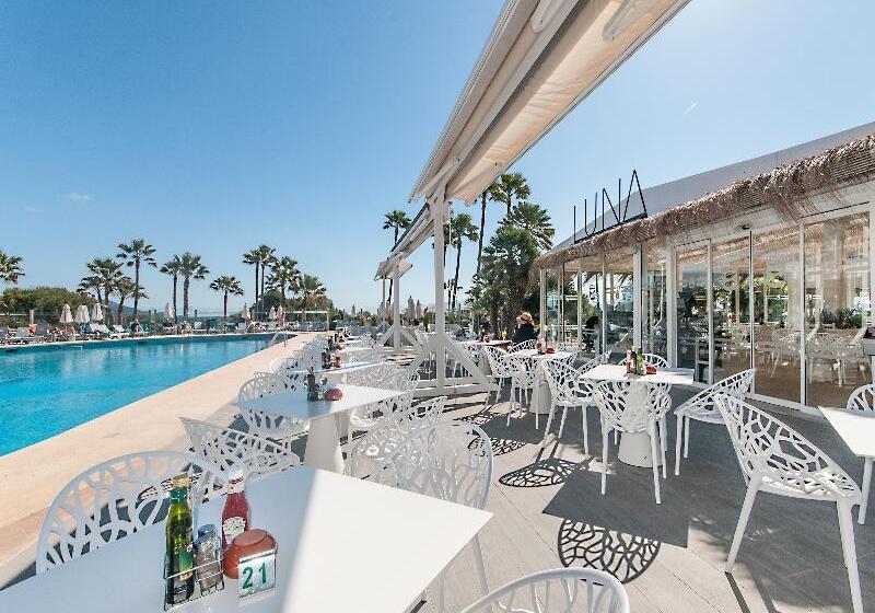 Playa Esperanza Resort