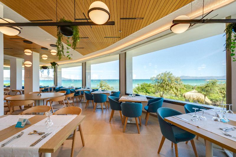 Playa Esperanza Resort