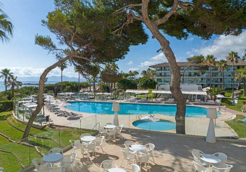 Playa Esperanza Resort