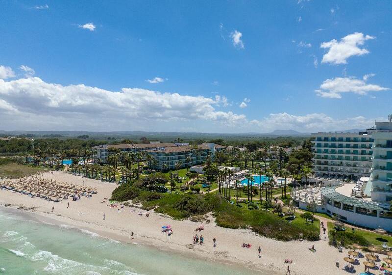 Playa Esperanza Resort