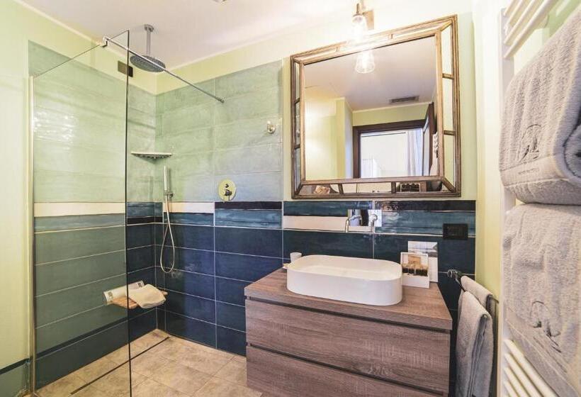 Podere Val D Orcia  Tuscany Equestrian