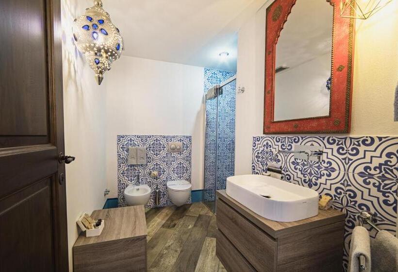 Podere Val D Orcia  Tuscany Equestrian