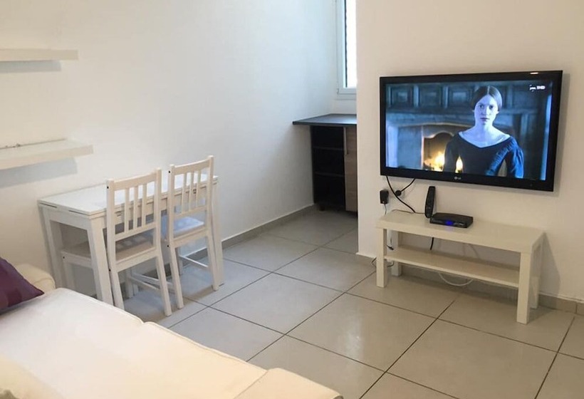 Prince Palace Netanya South Beach