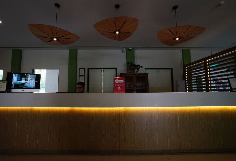 هتل Zen Rooms Changi Village