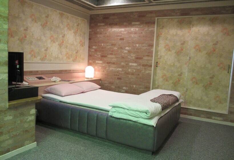 River Side Hotel Aoi   Adults Only