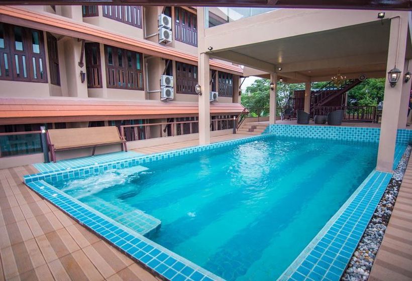 Sleep Terminal Hostel