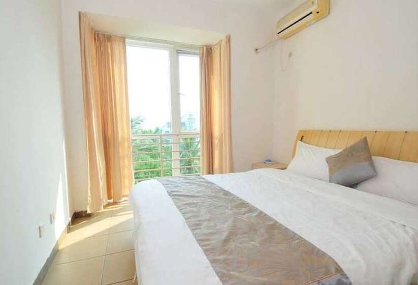 Sunshine Coast Seaview Holiday Apartment