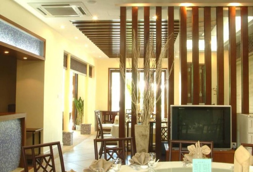 Sunshine Coast Seaview Holiday Apartment