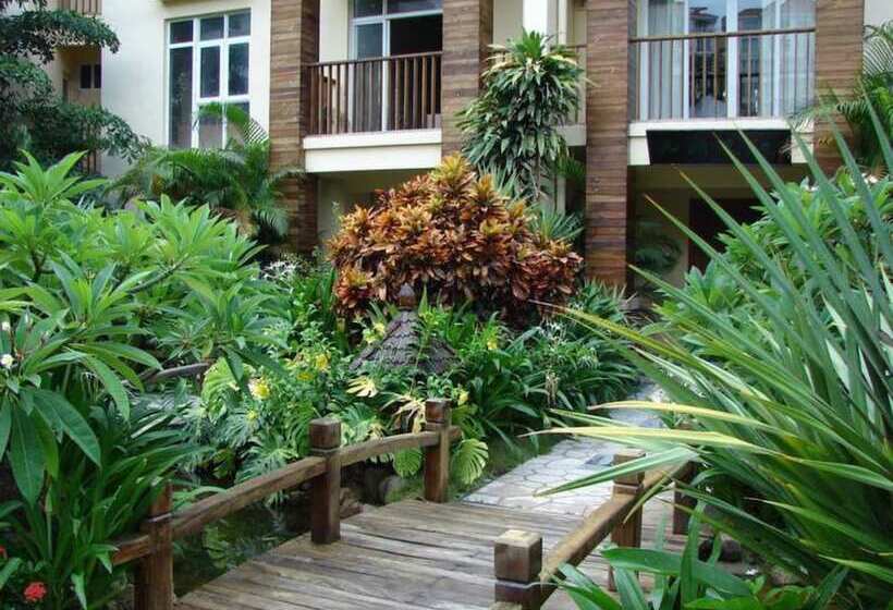 Sunshine Coast Seaview Holiday Apartment