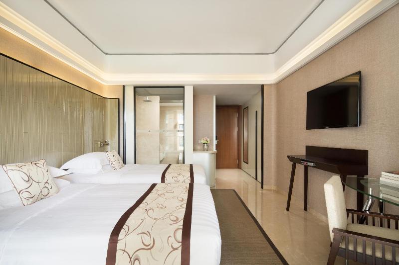 Ziyue Conifer Suite Hotel Sanya