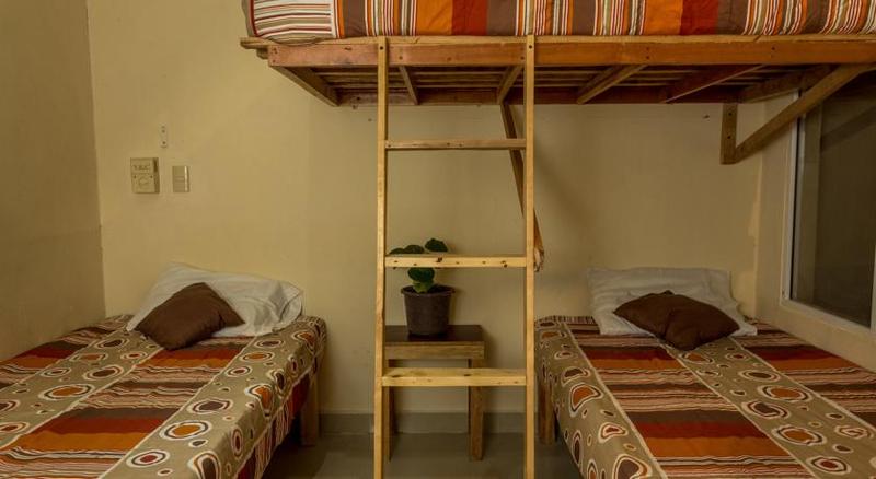 هاستل Casa Alphela