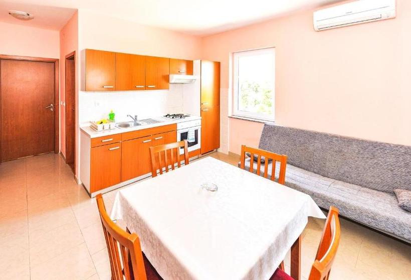 Apartment Anica