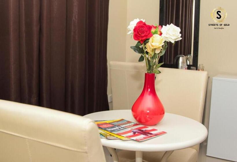 צימר Streets Of Gold Guest House