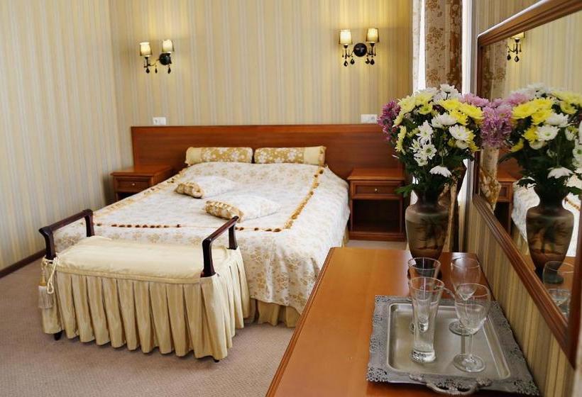 مسافرخانه Metallurg