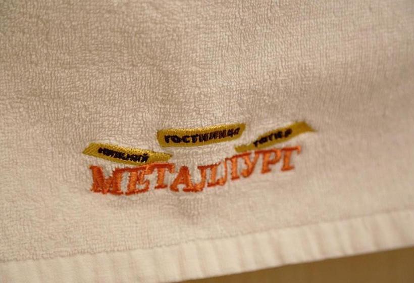 客栈  Metallurg