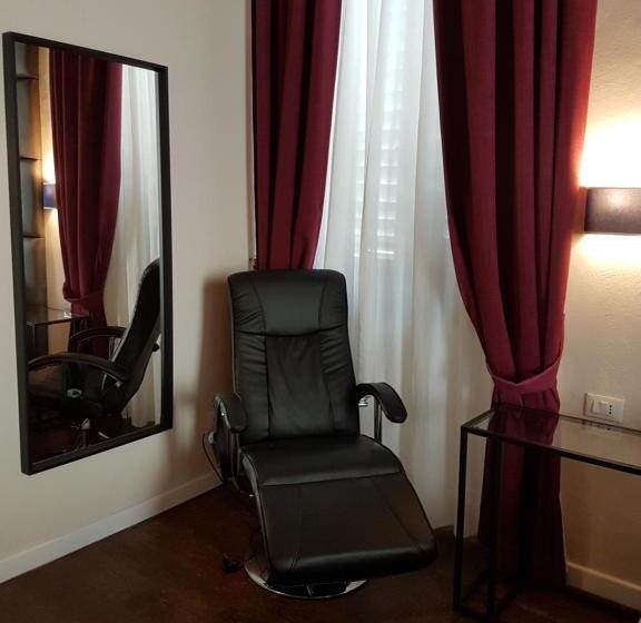 هتل 1suite Firenze
