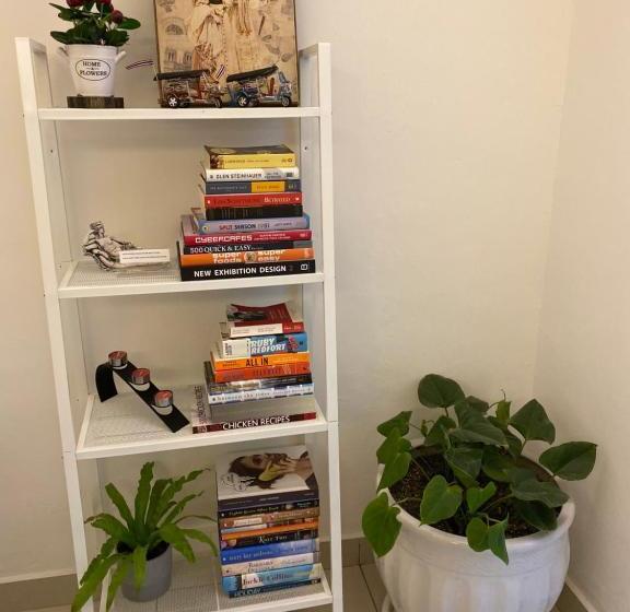 Отель 52 The Grace