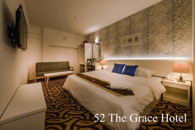 Отель 52 The Grace