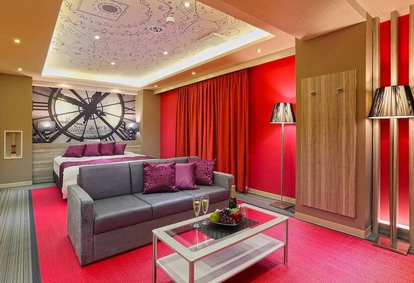 בית מלון כפרי A La Mode   Adult Only