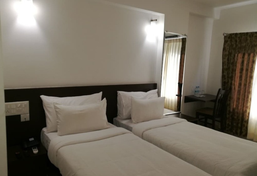 בית מלון כפרי Amrut Aura