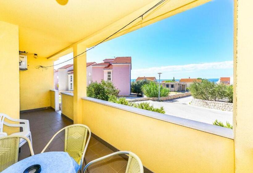 בית מלון כפרי Apartments Silvia