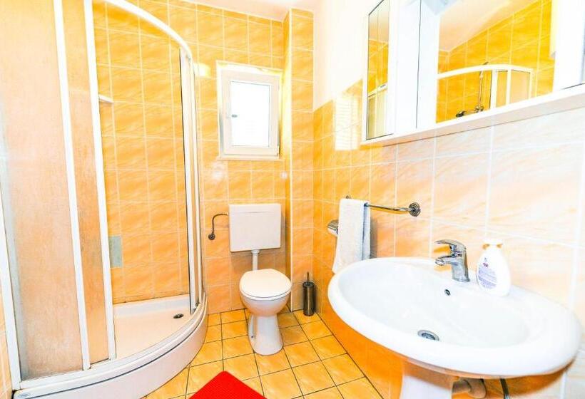 בית מלון כפרי Apartments Silvia