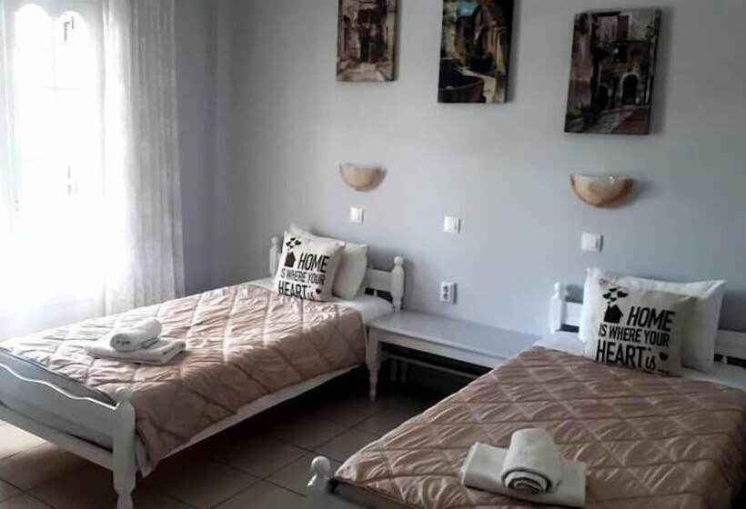 בית מלון כפרי Asprokavos Beach Apartment