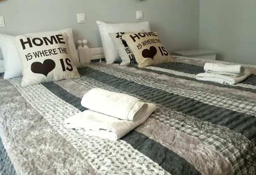 בית מלון כפרי Asprokavos Beach Apartment