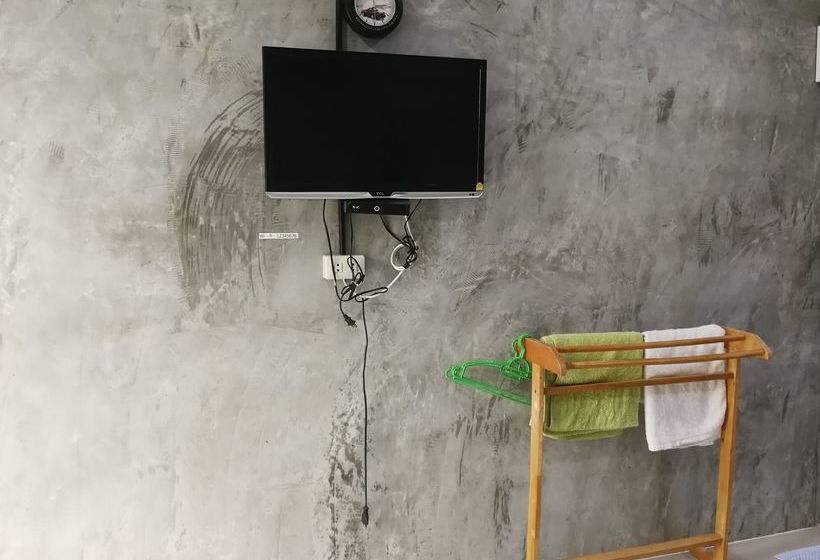 酒店 Baan Din Camp And Art Suanphueng