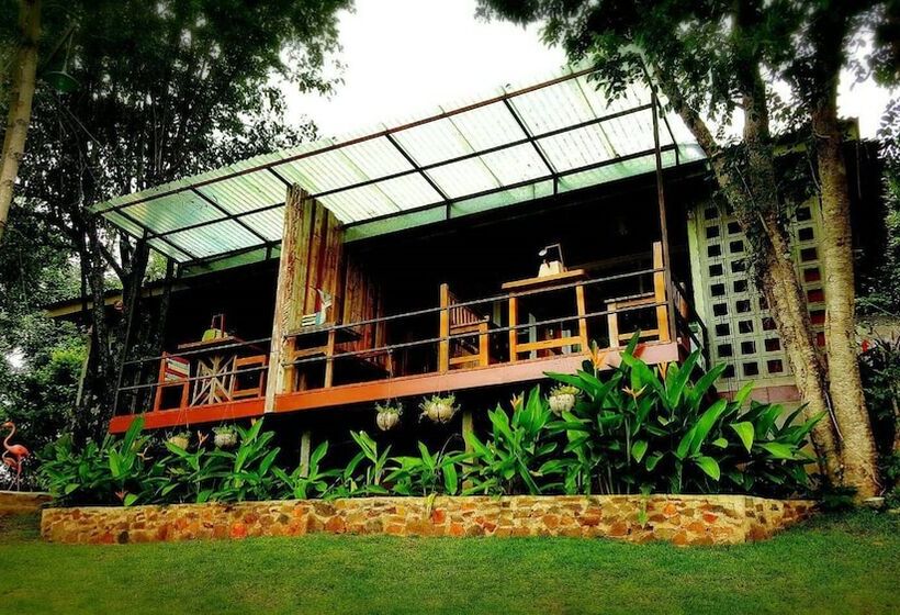 酒店 Baan Phuchalianglom