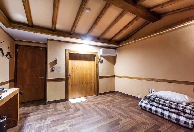 בית מלון כפרי Bath