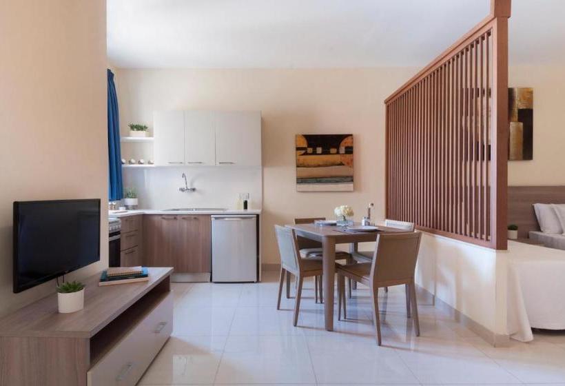 هتل Blubay Apartments