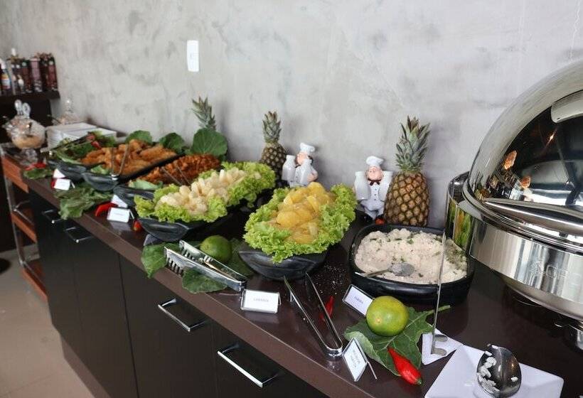 酒店 Bristol Aline