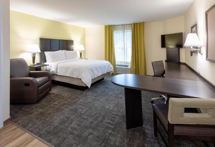 فندق Candlewood Suites   Rochester Mayo Clinic Area