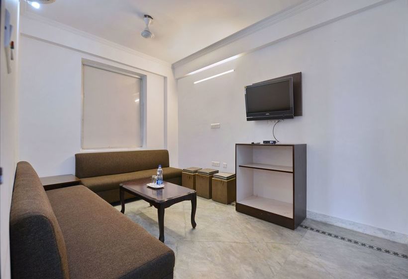 Отель Chilana Tower And Restaurant