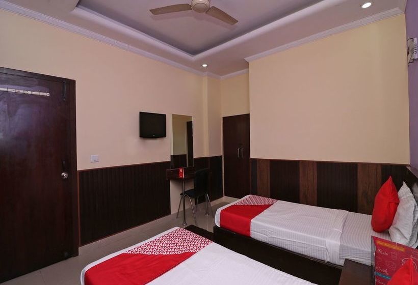 Отель Chilana Tower And Restaurant